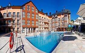 Apartahotel & Spa Jacetania  3*
